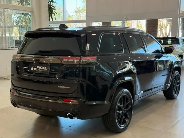 Jeep COMMANDER 2.0 HURRICANE 4 TURBO GASOLINA BLACKHAWK AT9