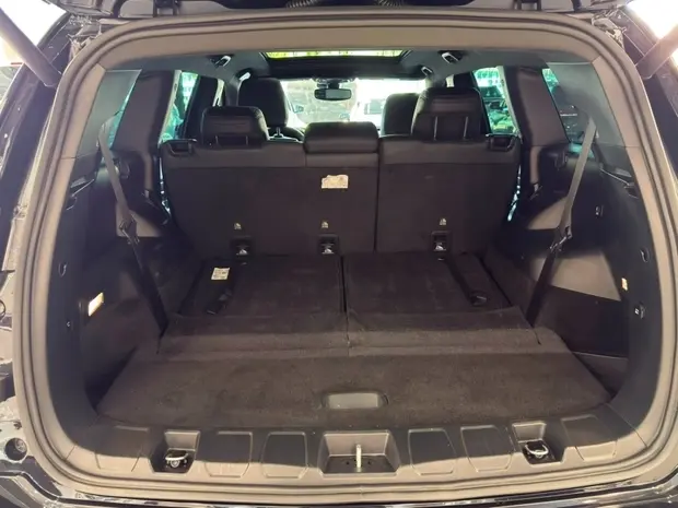 Jeep COMMANDER 2.0 HURRICANE 4 TURBO GASOLINA BLACKHAWK AT9