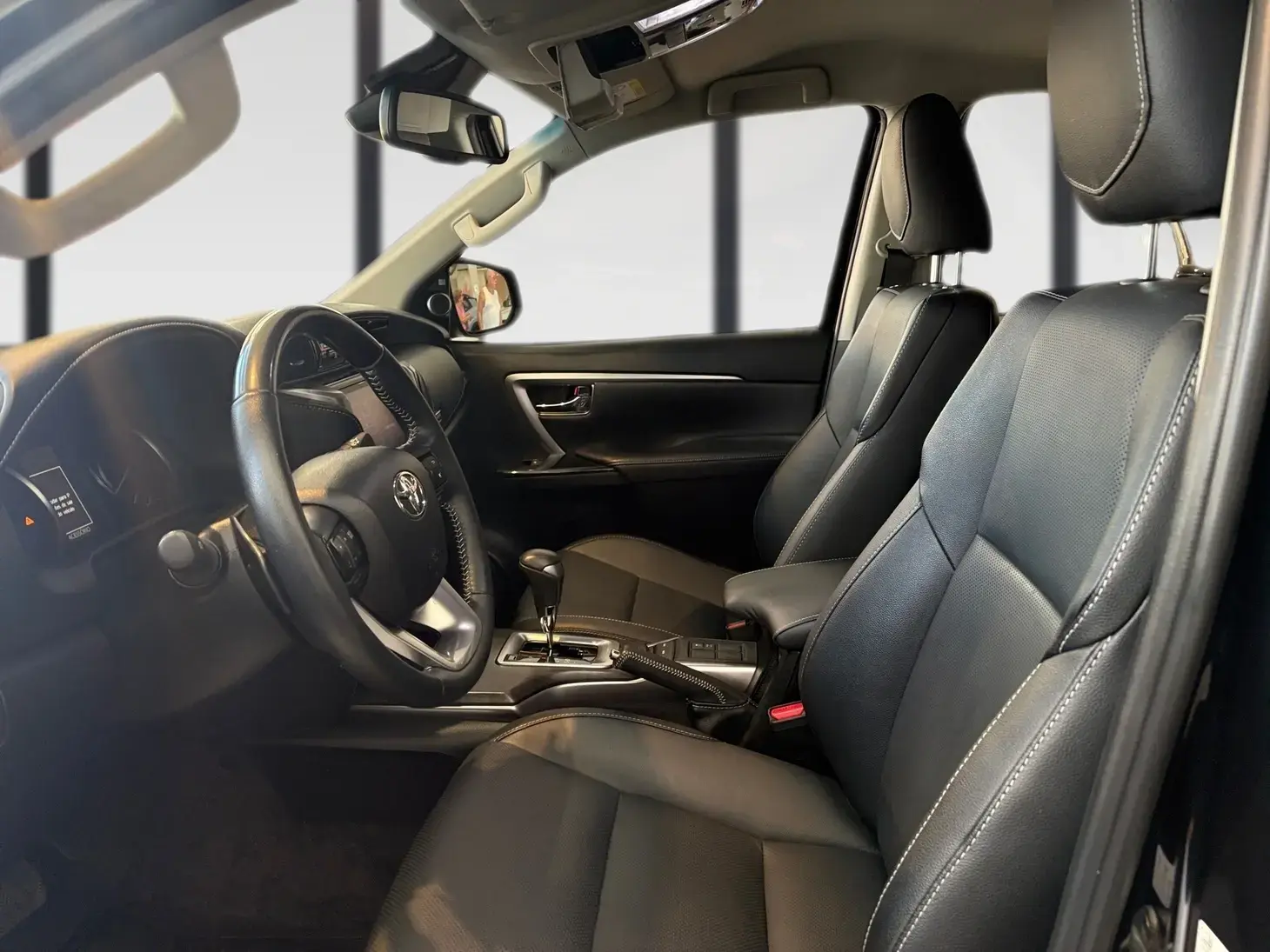 galeria Hilux SW4