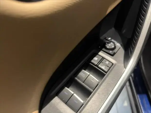 Toyota RAV4 2.5 VVT-IE HYBRID SX CONNECT AWD CVT