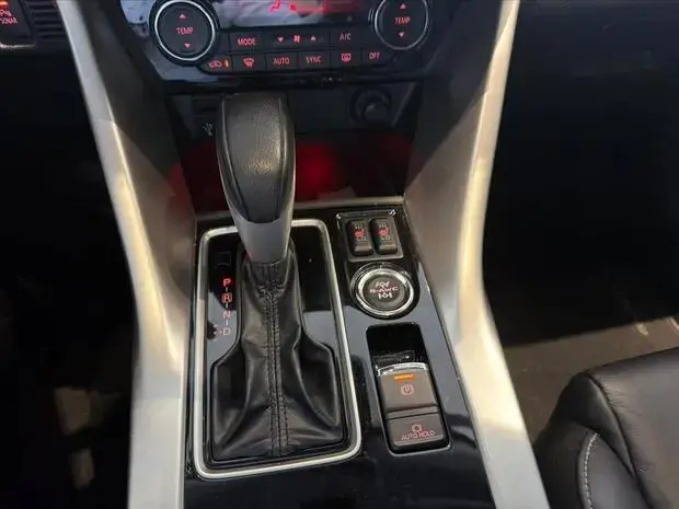 Mitsubishi ECLIPSE CROSS 1.5 MIVEC TURBO GASOLINA HPE-S S-AWC CVT