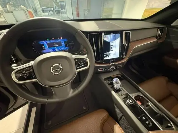 Volvo XC60 Ultra (Híb.)