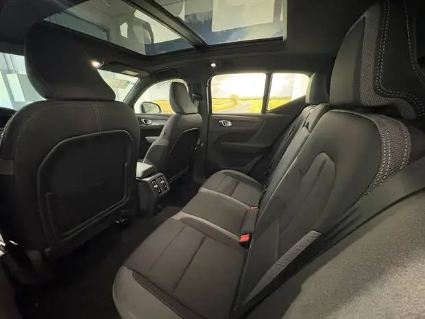 Volvo EX40 Plus P6