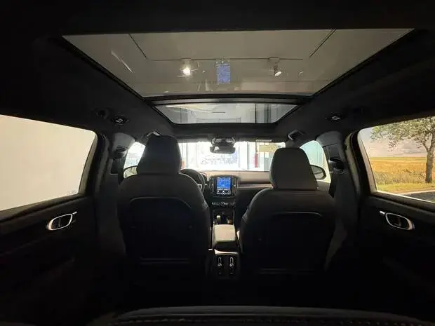 Volvo EX40 Plus P6