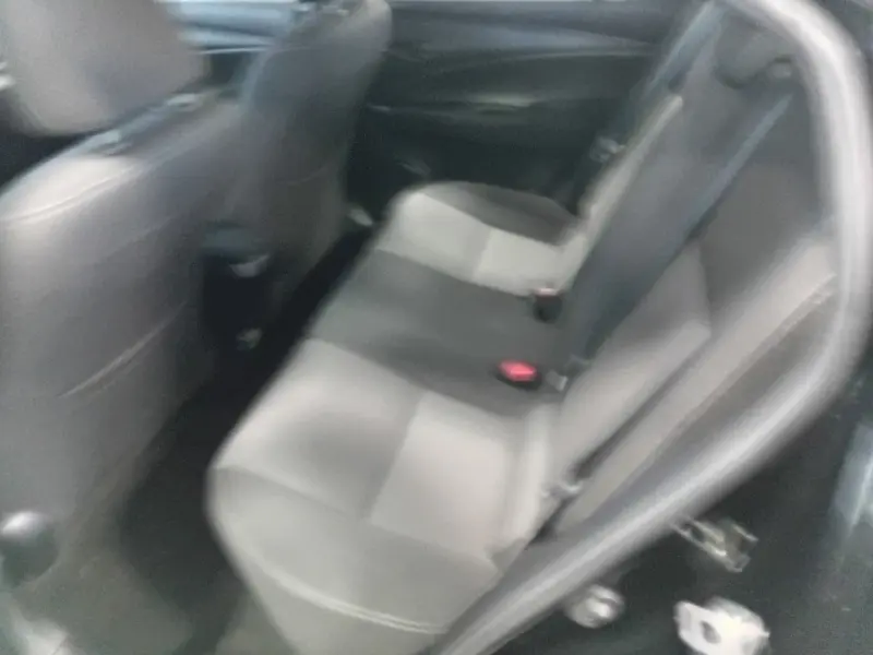 galeria Yaris Sedan