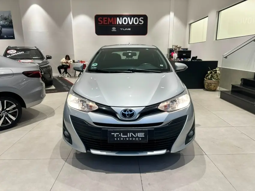 galeria YARIS