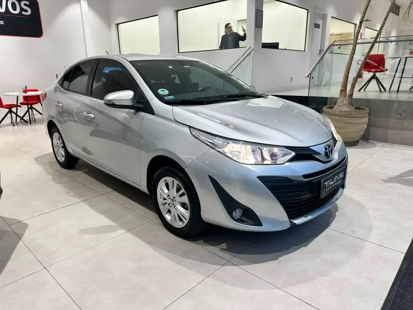 galeria YARIS