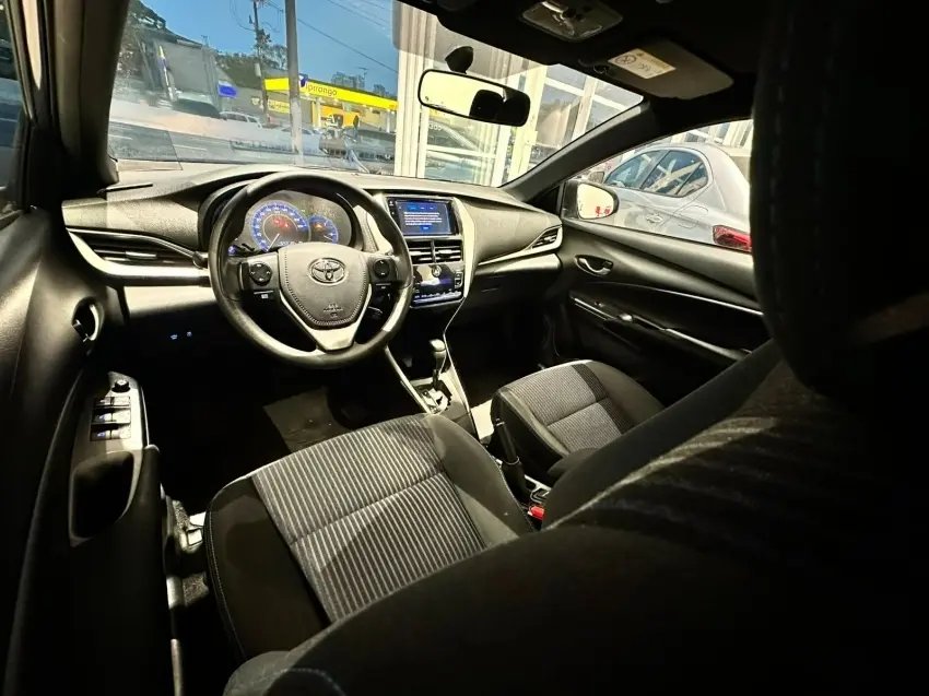 galeria YARIS