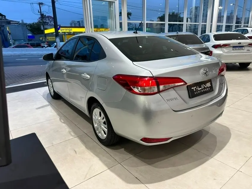 galeria YARIS