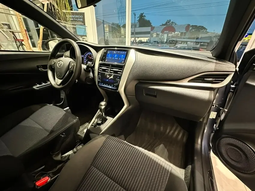 galeria YARIS