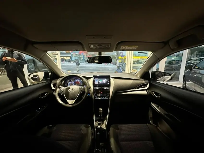 galeria YARIS