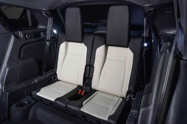 Land Rover DISCOVERY SPORT 2.0 D200 TURBO DIESEL MHEV R-DYNAMIC SE AUTOMÁTICO