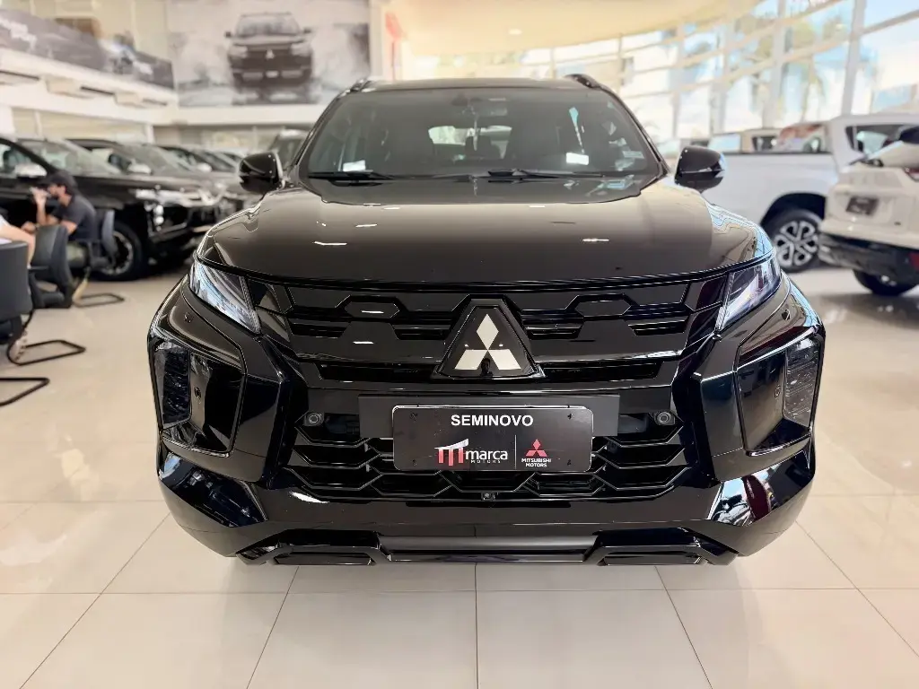 galeria PAJERO SPORT