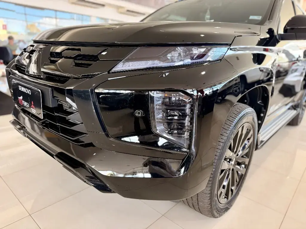 galeria PAJERO SPORT