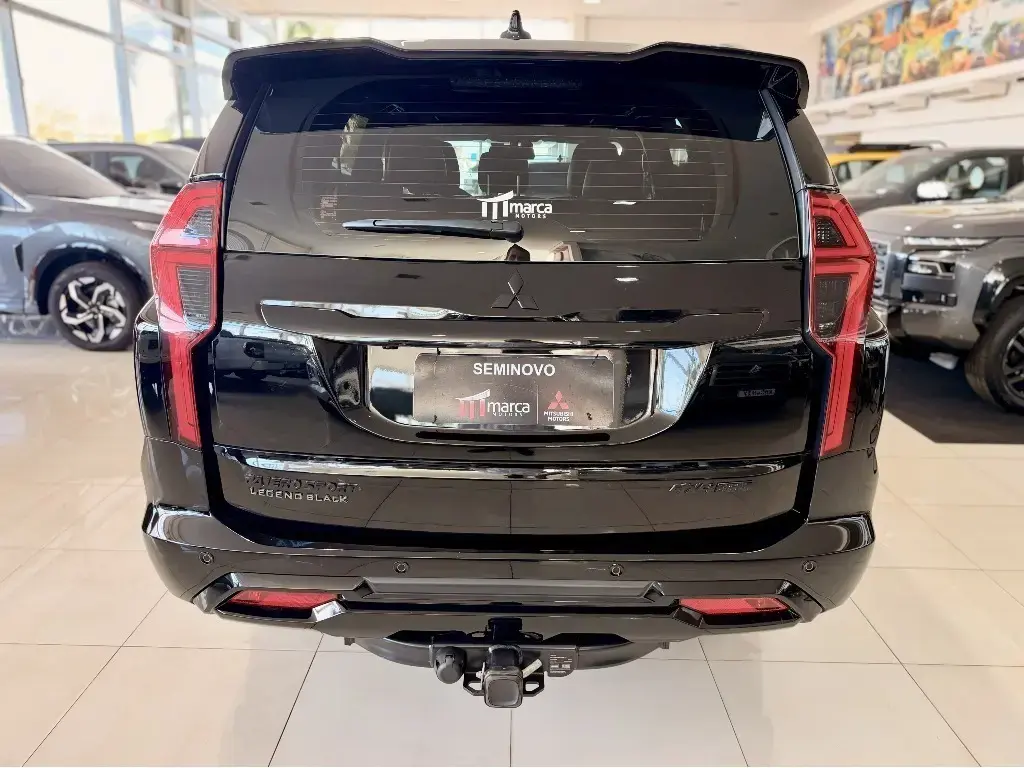 galeria PAJERO SPORT