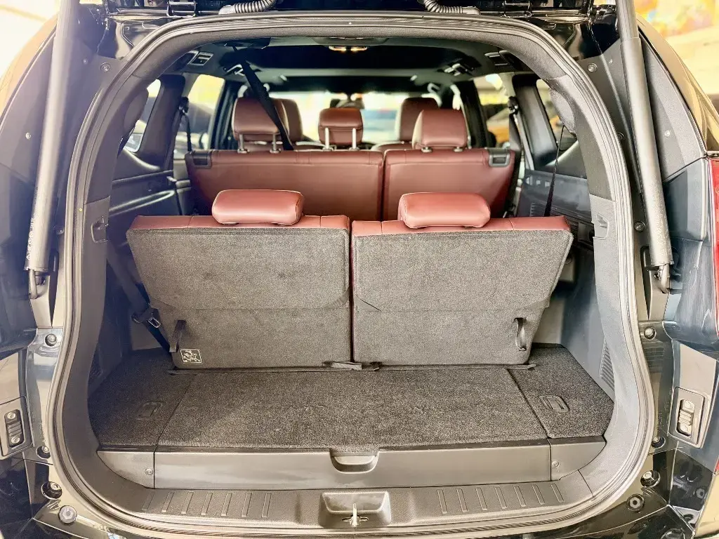 galeria PAJERO SPORT
