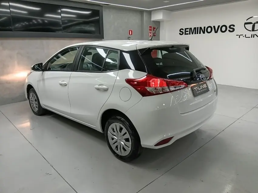 galeria YARIS