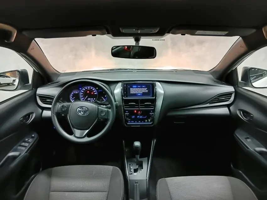 galeria YARIS