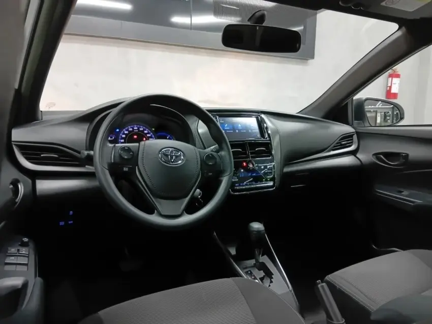 galeria YARIS