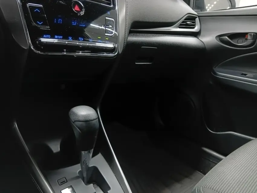 galeria YARIS