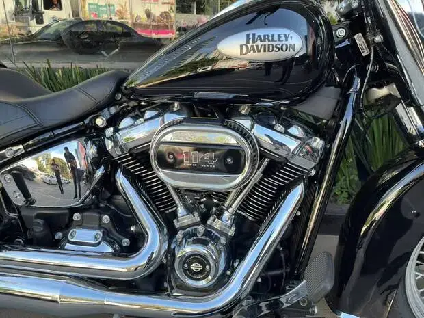 Harley Davidson Heritage Classic FLHC/FLHCS