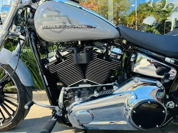 Harley Davidson Breakout FXBR