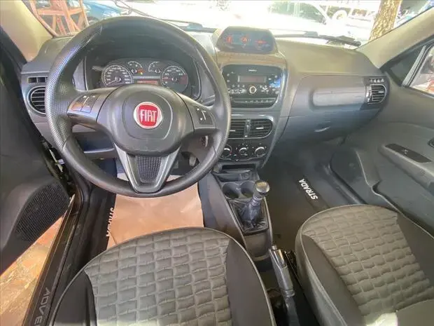 Fiat STRADA 1.8 MPI ADVENTURE CD 16V FLEX 3P MANUAL