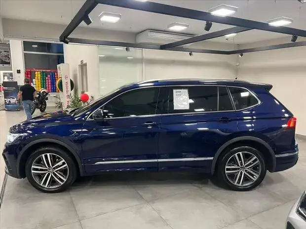 Volkswagen TIGUAN 2.0 300 TSI GASOLINA ALLSPACE R-LINE AUTOMÁTICO