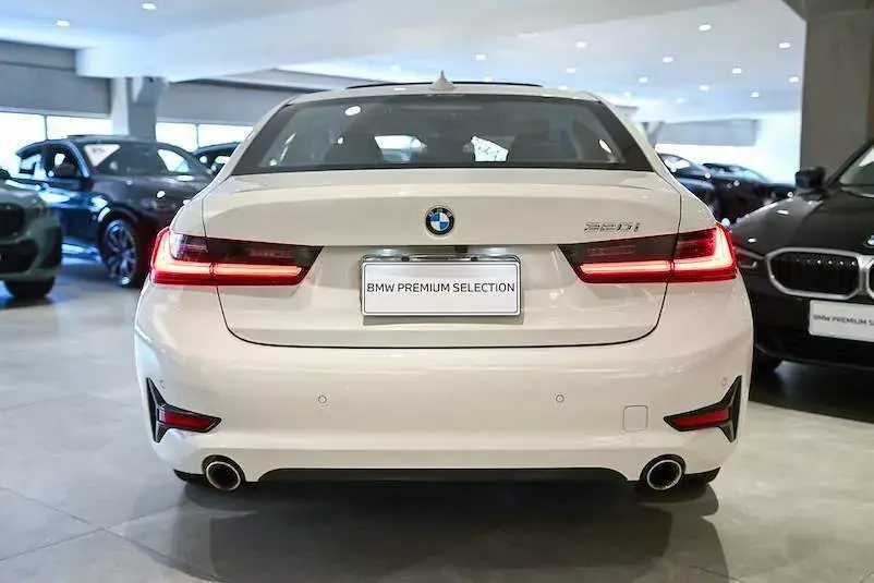 galeria 320i