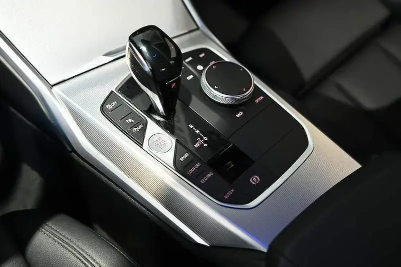 galeria 320i