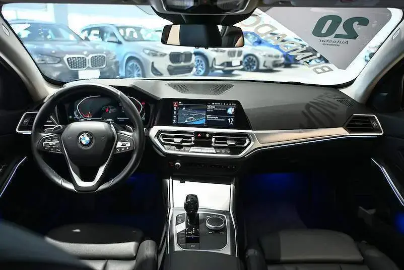 galeria 320i