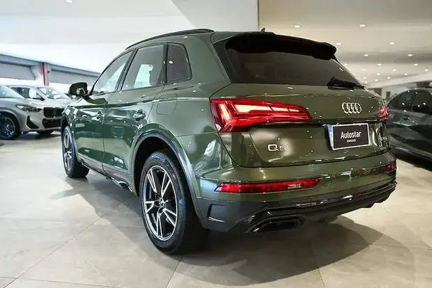 Audi Q5 Perf. Black 2.0 TFSIe S.Tr. Qt (Hib.)