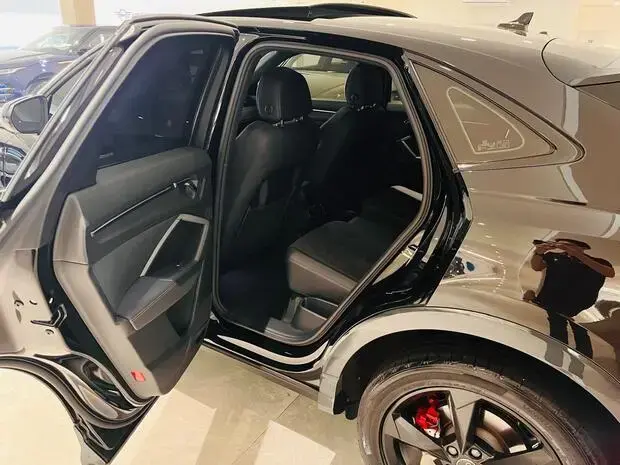 Audi Q3 Sportback Performance Black 2.0