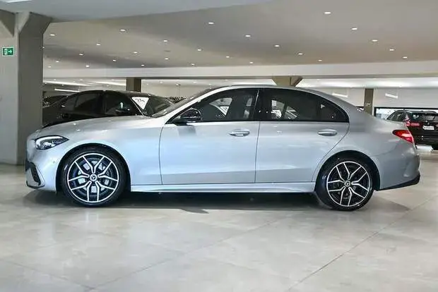 Mercedes Benz C 300 AMG Line 2.0 TB (Aut.) (Híb.)