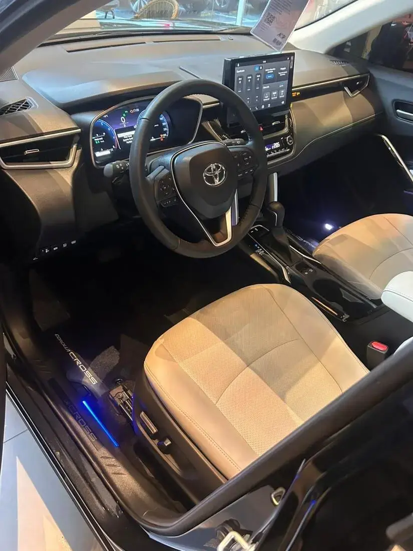 galeria COROLLA CROSS