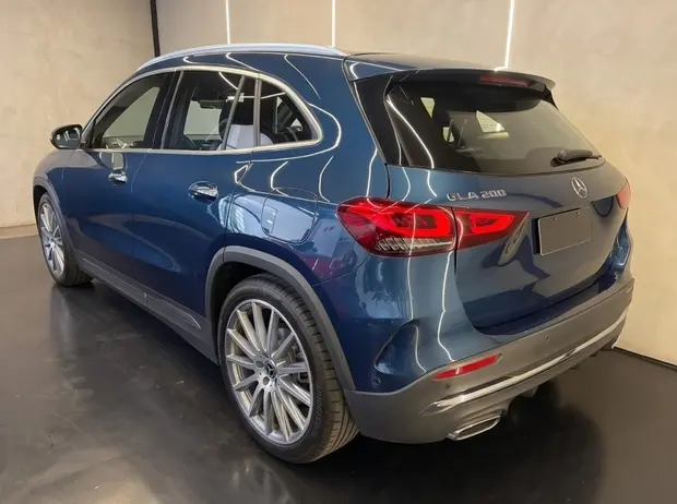 Mercedes Benz GLA 200 1.3 GCI GASOLINA AMG LINE 7G-DCT