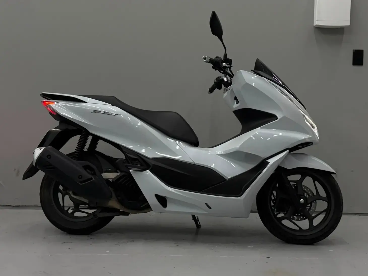 galeria PCX 160
