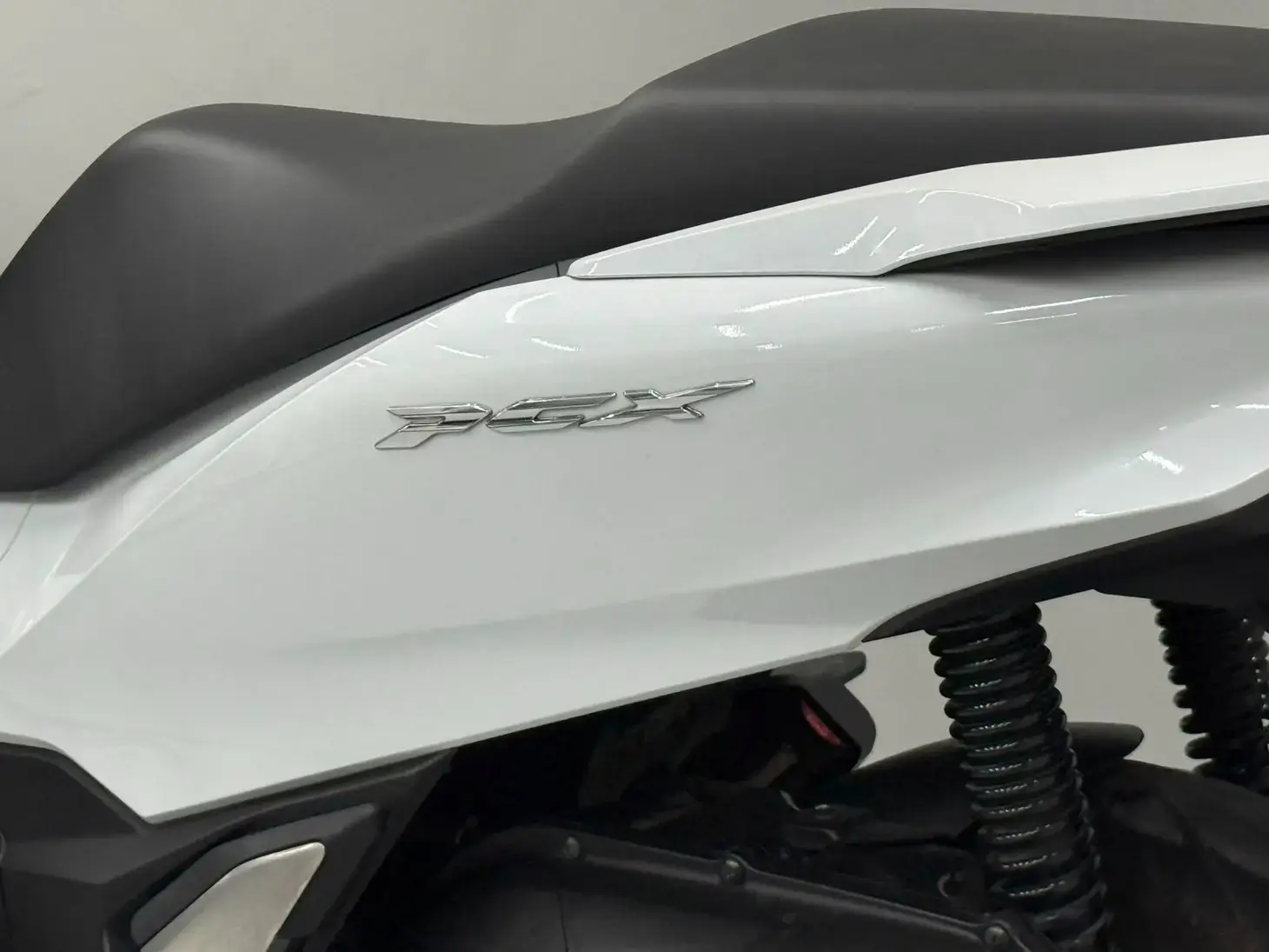 galeria PCX 160
