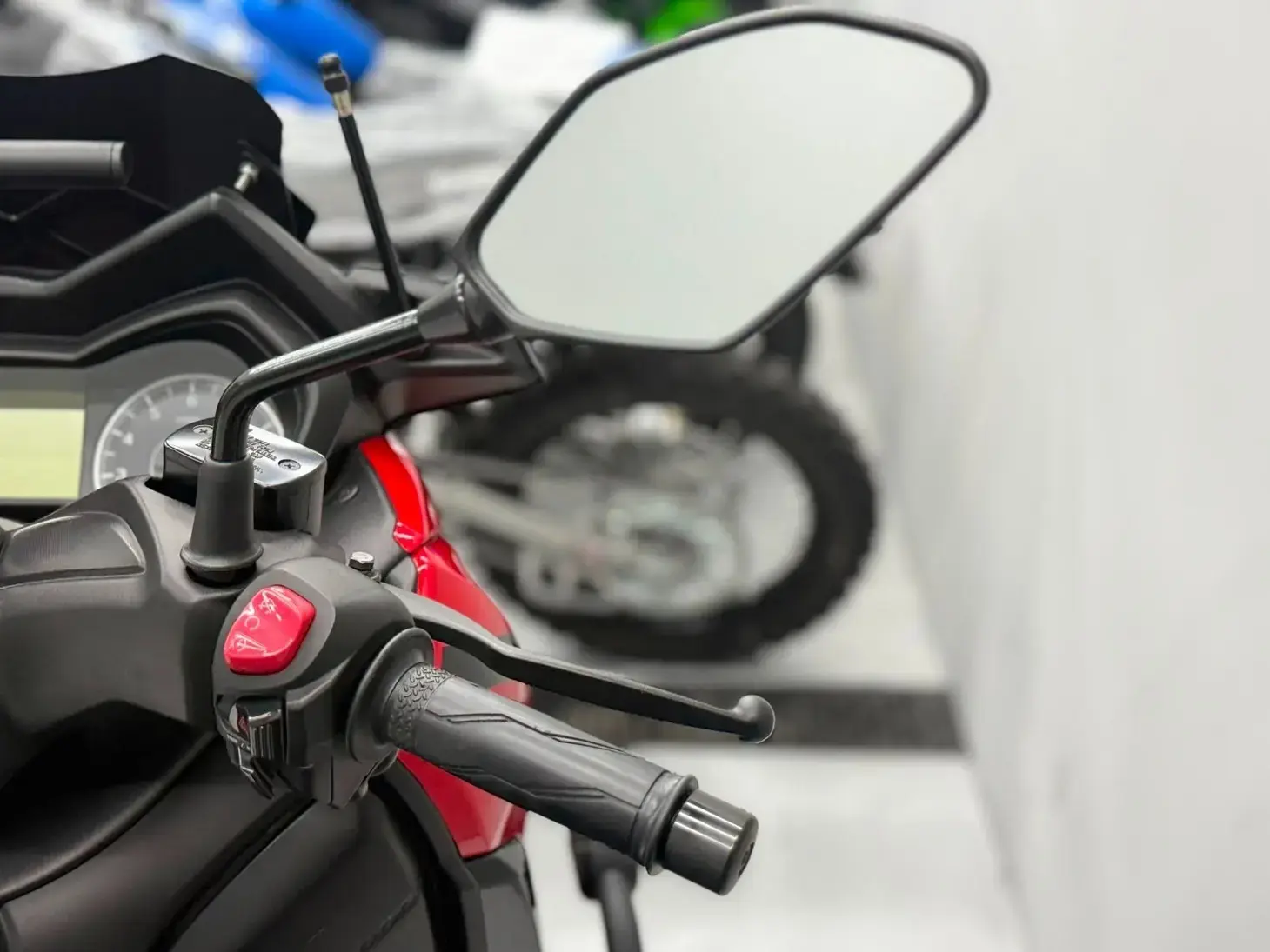galeria XMAX 250 ABS