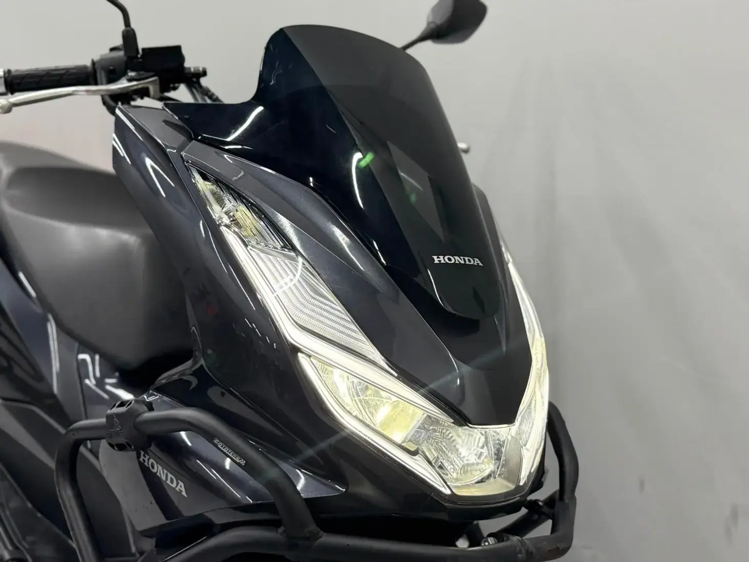 galeria PCX 160