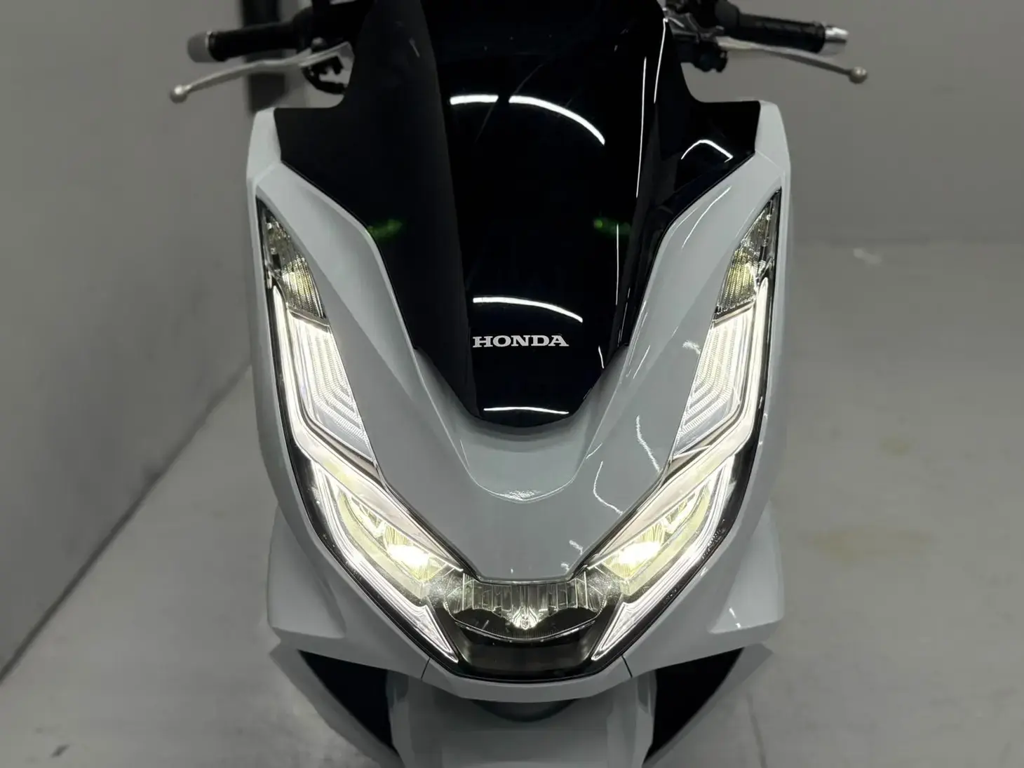 galeria PCX 160