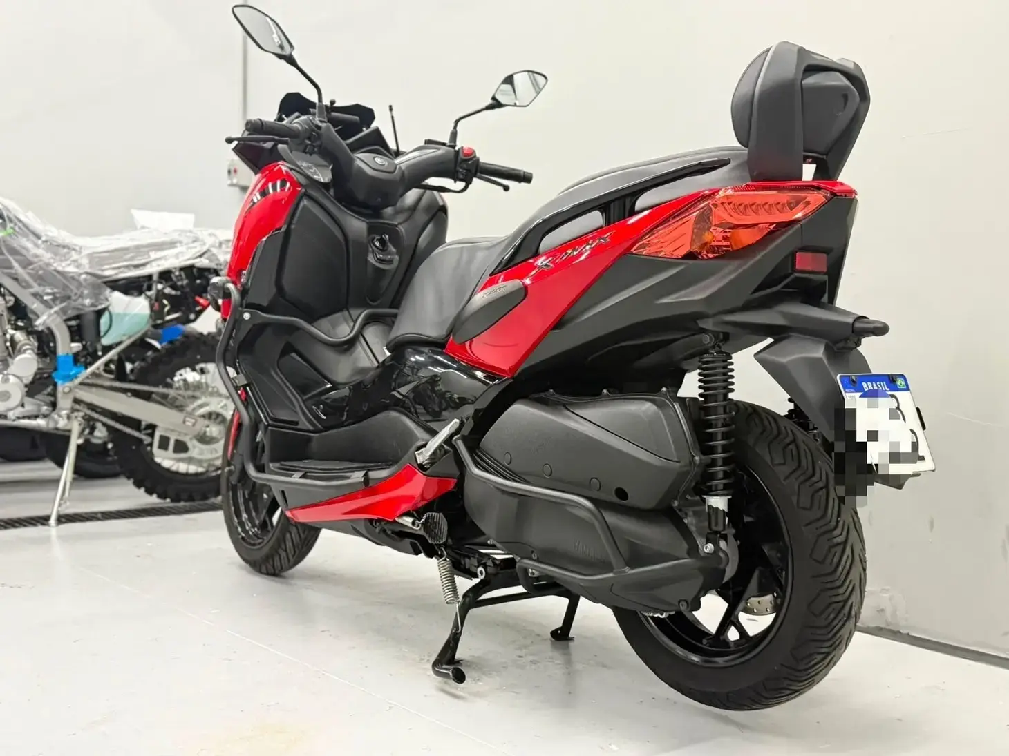 galeria XMAX 250 ABS