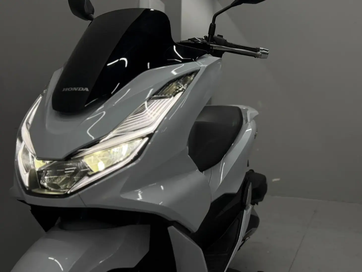 galeria PCX 160