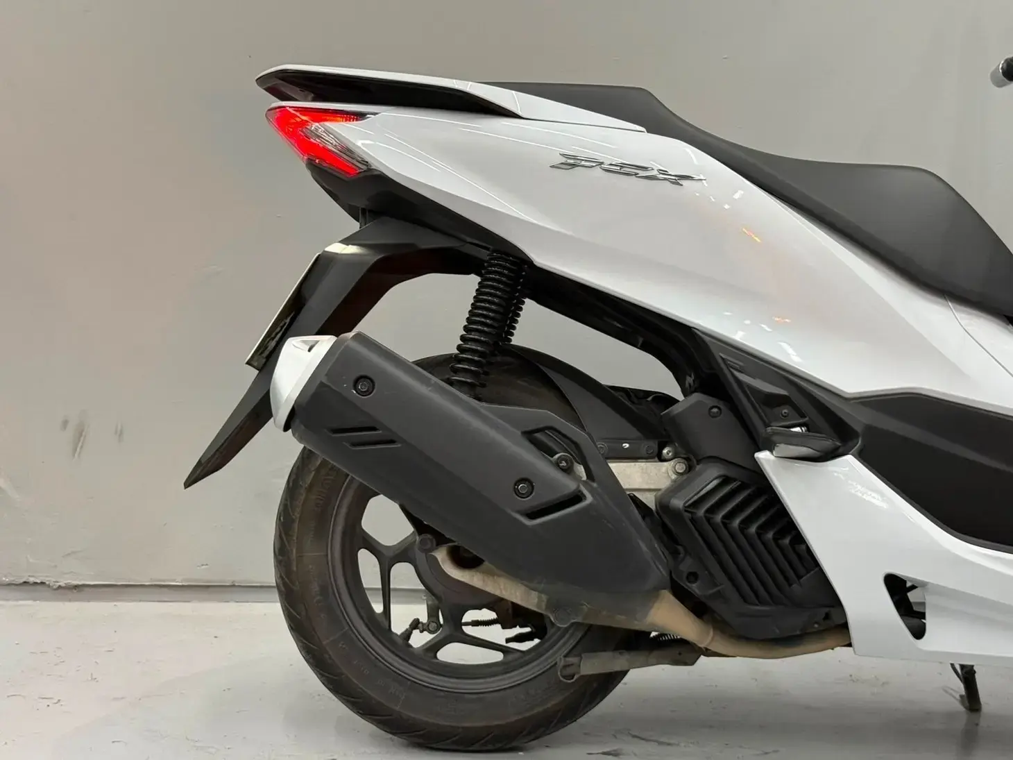 galeria PCX 160