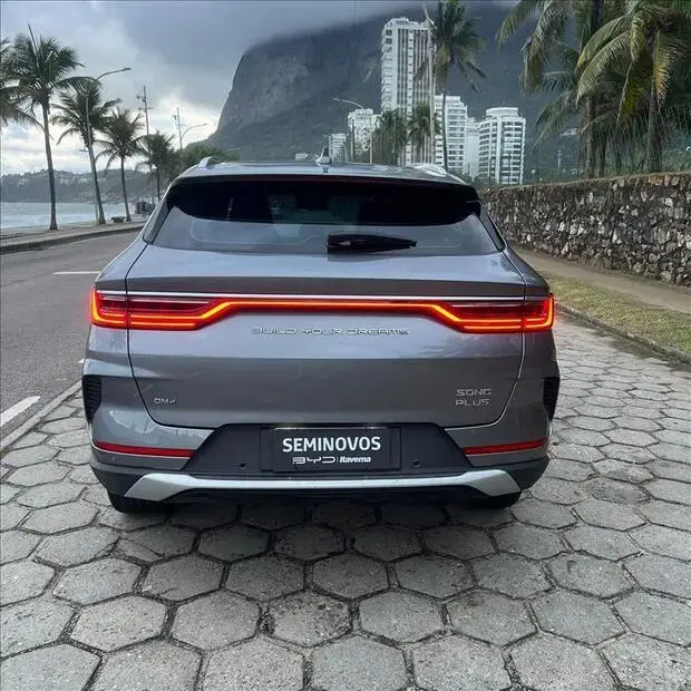 Byd SONG PLUS 1.5 DM-I HÍBRIDO AUTOMÁTICO