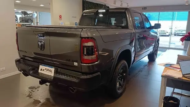 Ram 1500 5.7 V8 GASOLINA REBEL CD 4X4 AUTOMÁTICO