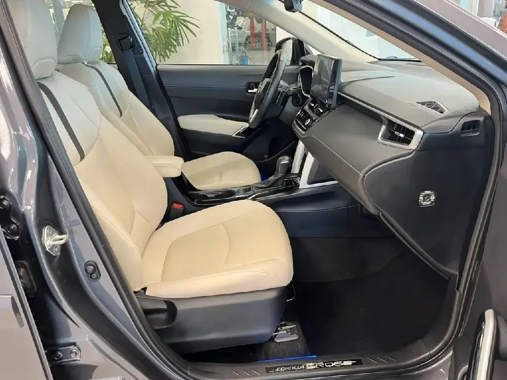 galeria Corolla Cross
