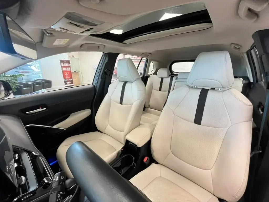 galeria Corolla Cross