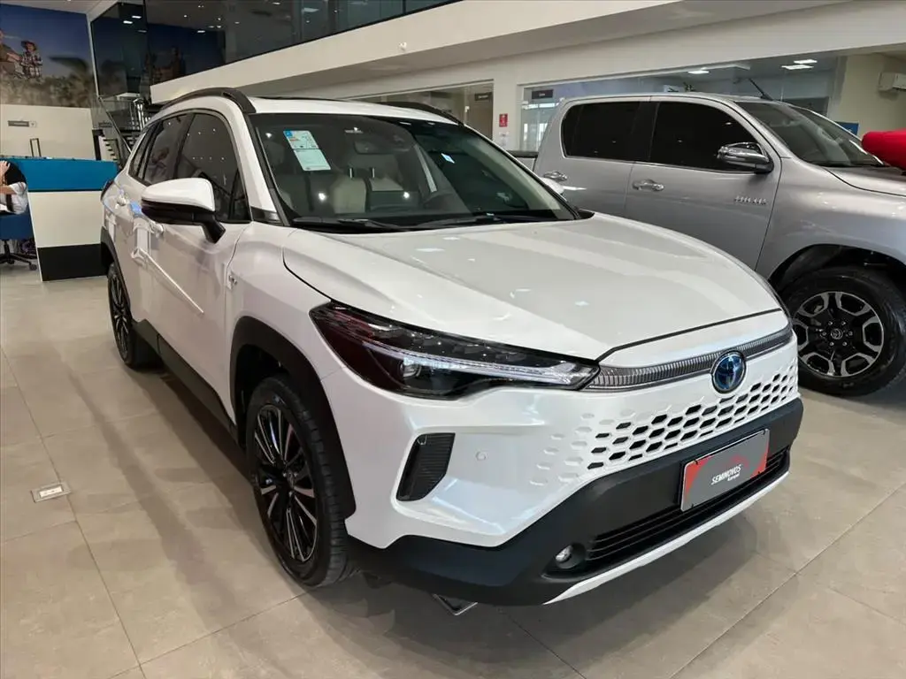 galeria COROLLA CROSS