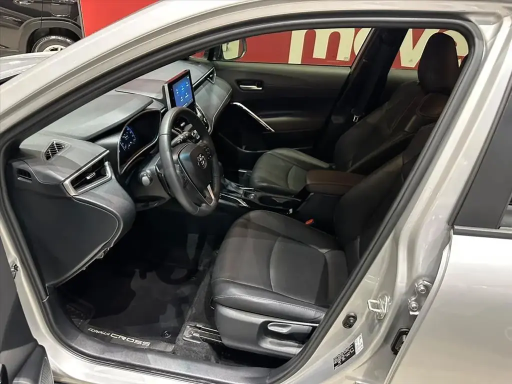 galeria COROLLA CROSS